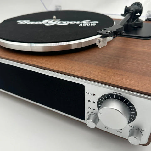 AccuTRAK CS-62 TURNTABLE AUDIO SYSTEM