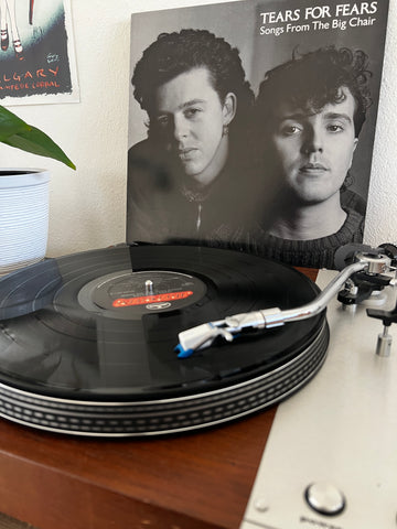 TEARS FOR FEARS - SONGS FROM THE BIG CHAIR ( 2HAND OG PRESSING)