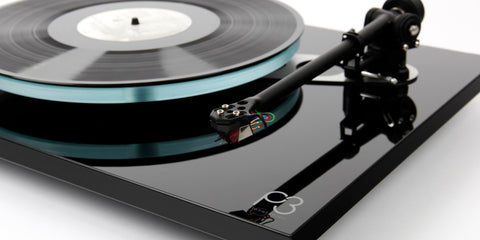 REGA - PLANAR 3 TURNTABLE