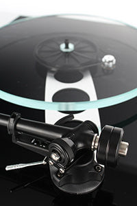 REGA - PLANAR 3 TURNTABLE